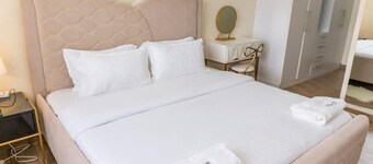 Cosy 3-bedroom Condo