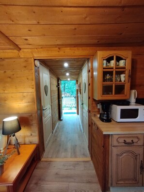 Interior - Chalet "La Savana" piscine privée et mini ferme (Mons)