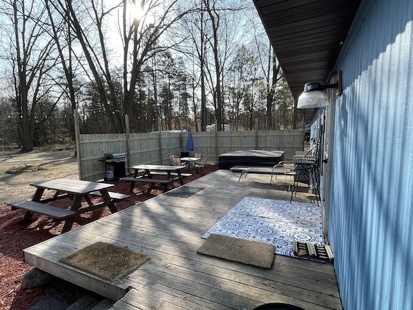 تناول الطعام بالخارج