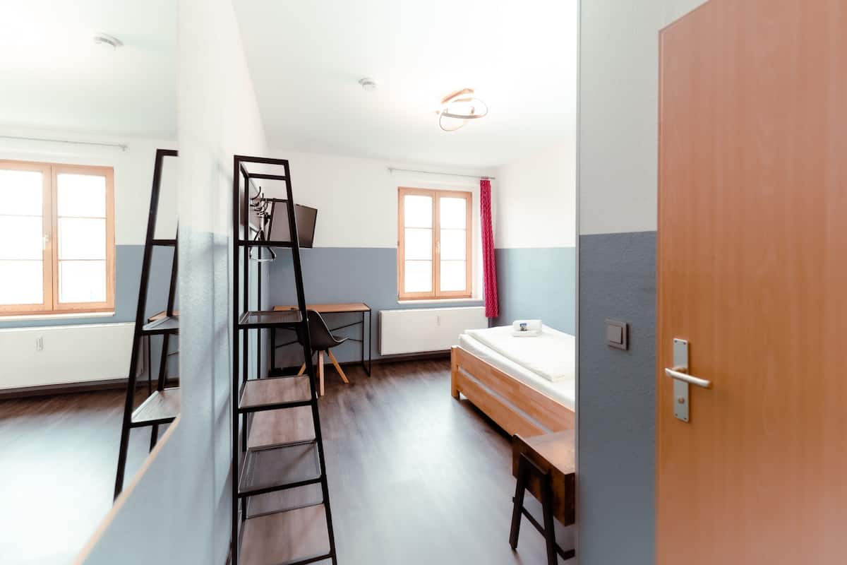 Habitación individual, baño privado | Servicios de la habitación