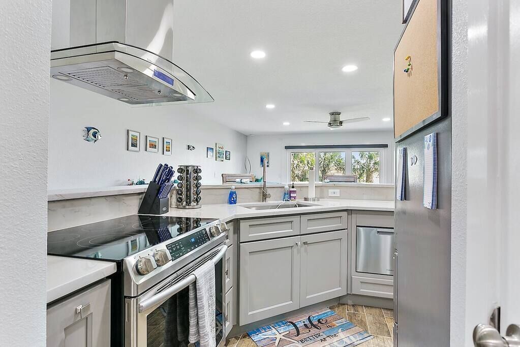 Short Board on Jax Beach