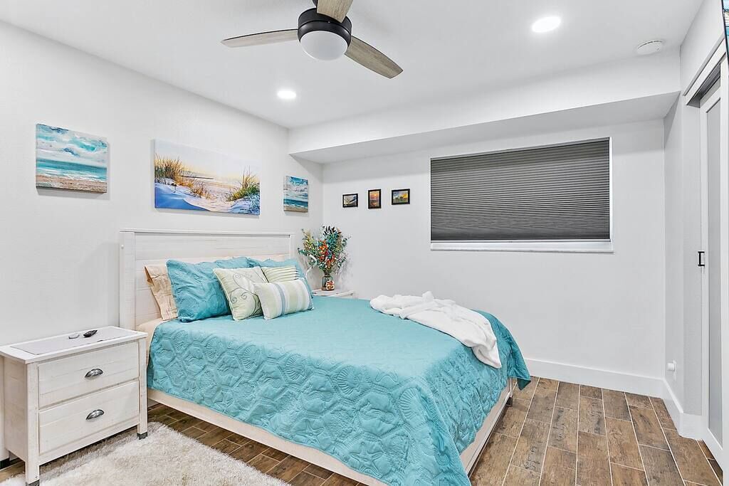 Short Board on Jax Beach