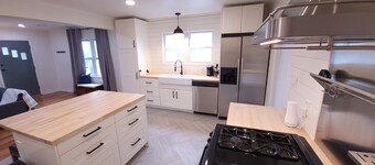 Smart Home Oasis with 2 King Beds and an Office - Alexa Controlled!