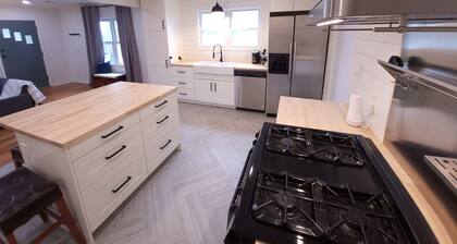 Smart Home Oasis with 2 King Beds and an Office - Alexa Controlled!