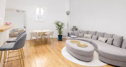 Appartement dans un dĂŽme prĂšs de la Tour Eiffel