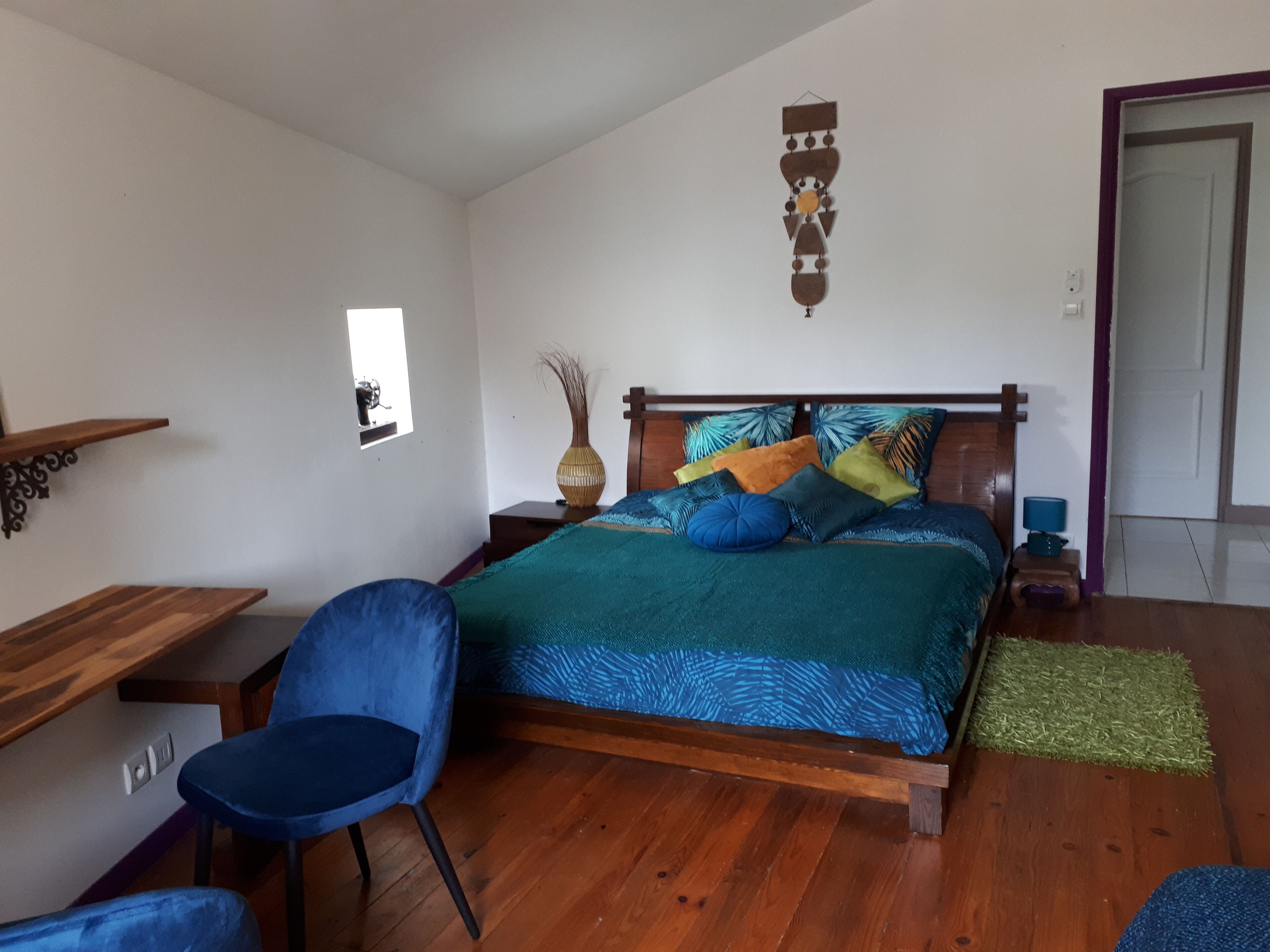 2 bedrooms, desk, free WiFi, bed sheets