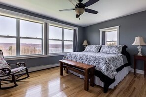 4 habitaciones, cuna de viaje y wifi 