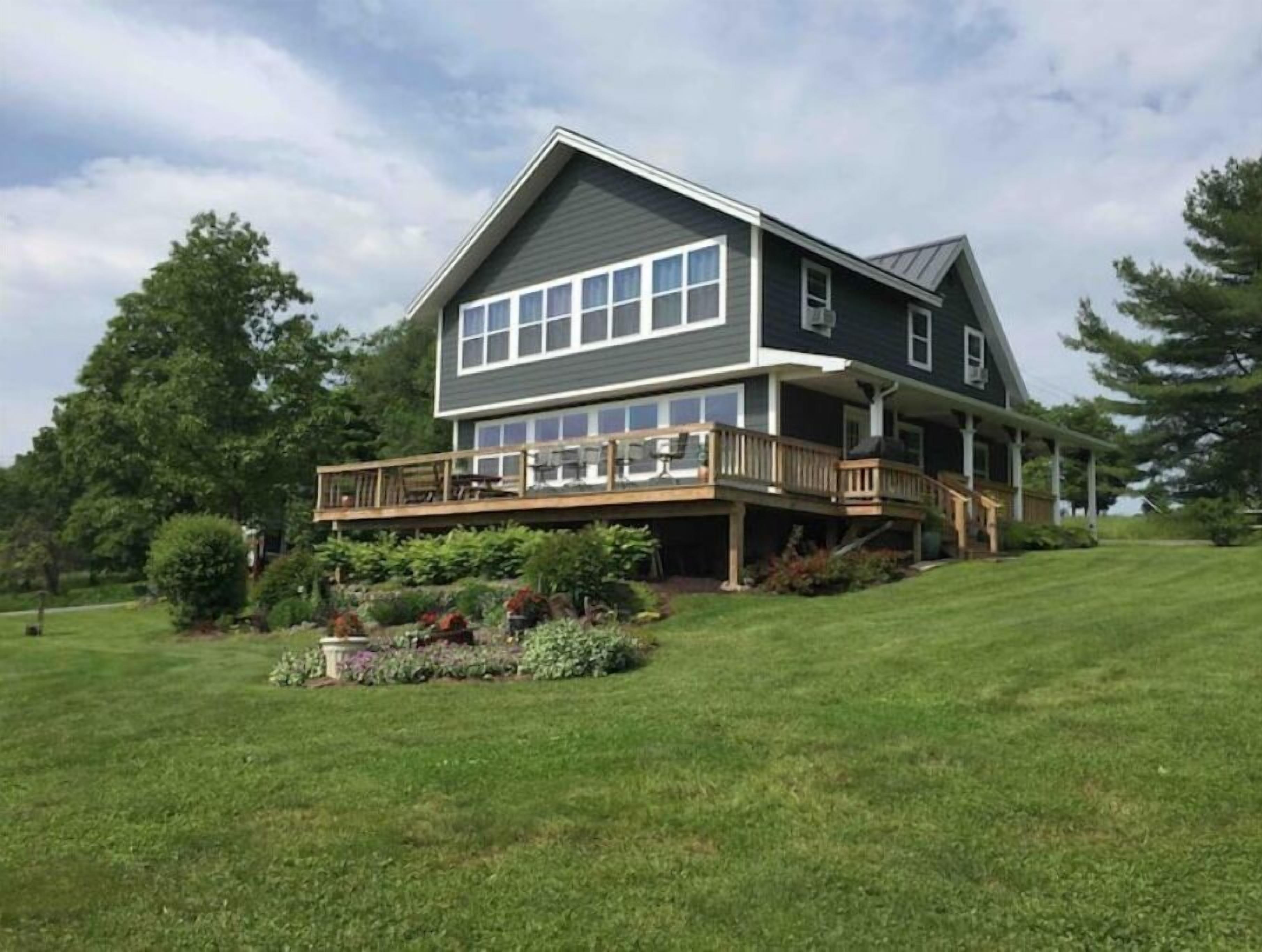 Lakeview Crossing Vacation Rental