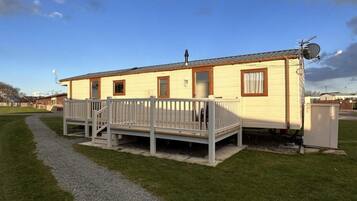 Apartment, Multiple Beds | Exterior