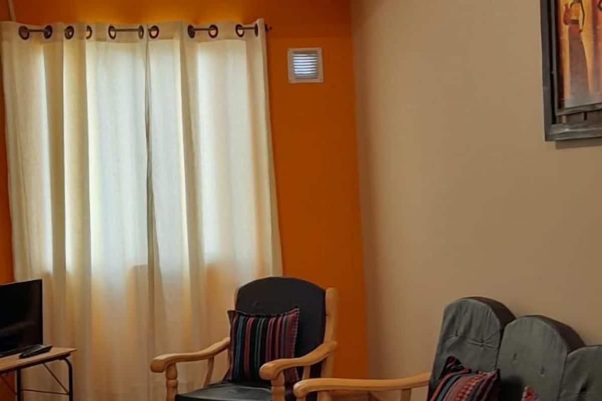 تجهيزات عازلة للصوت وواي فاي مجانًا وملاءات أسرّة