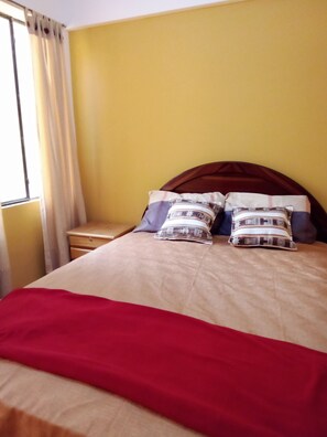 2 habitaciones, sistema de insonorización, wifi gratis y ropa de cama 