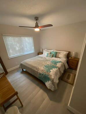 1 bedroom, desk, iron/ironing board, free WiFi - NEW! Chic & Cozy Lantana near the Beach & Flagler (New Smyrna Beach)