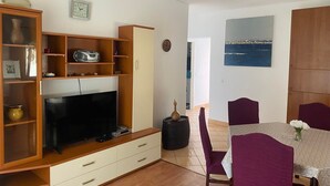 Unclassified image, 3 of 49, button - Charming 2-bed Apartment in Betina (Tisno)
