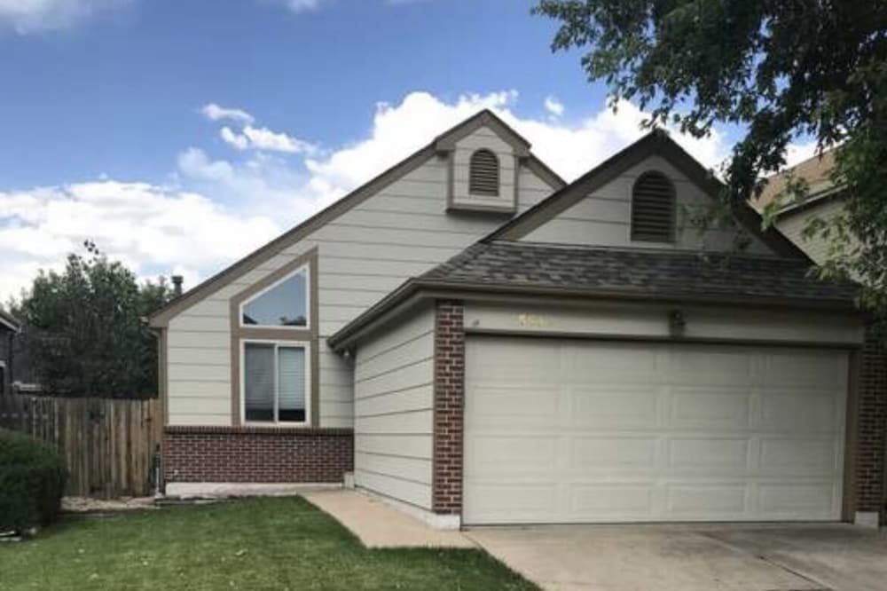 Littleton Home Near Red Rocks