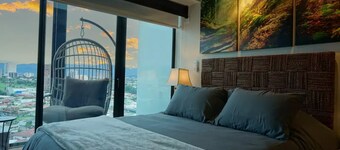 @SmartMobilis Luxury Villa for Long Stays & Medical Tourism Balcony,Pool & Gym