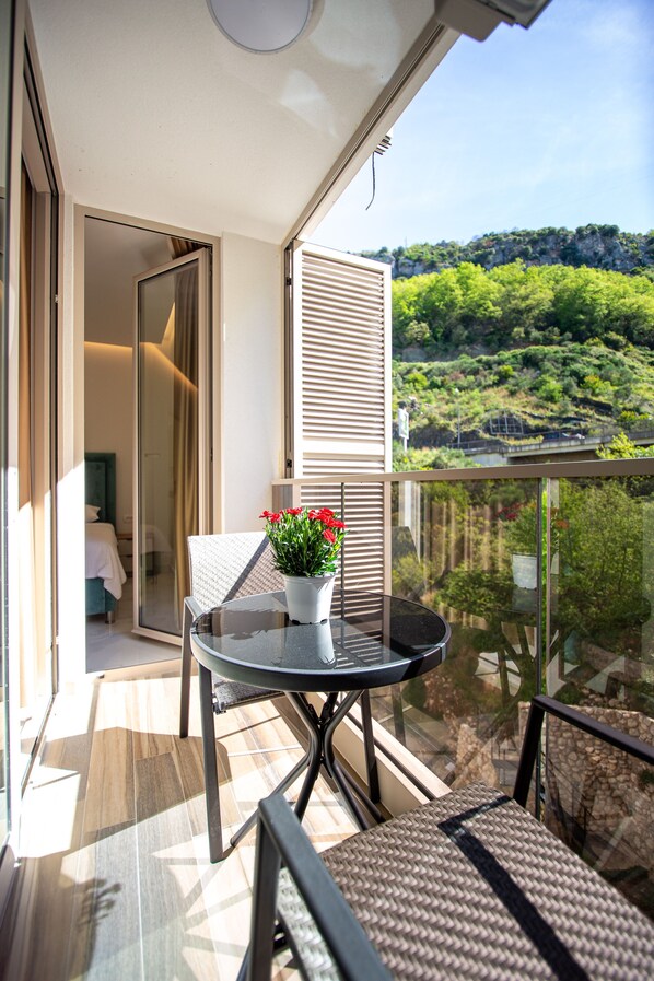 Design Studio | Terrace/patio