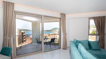 Leilighet – signature | Oppholdsområde | Flatskjerm-TV