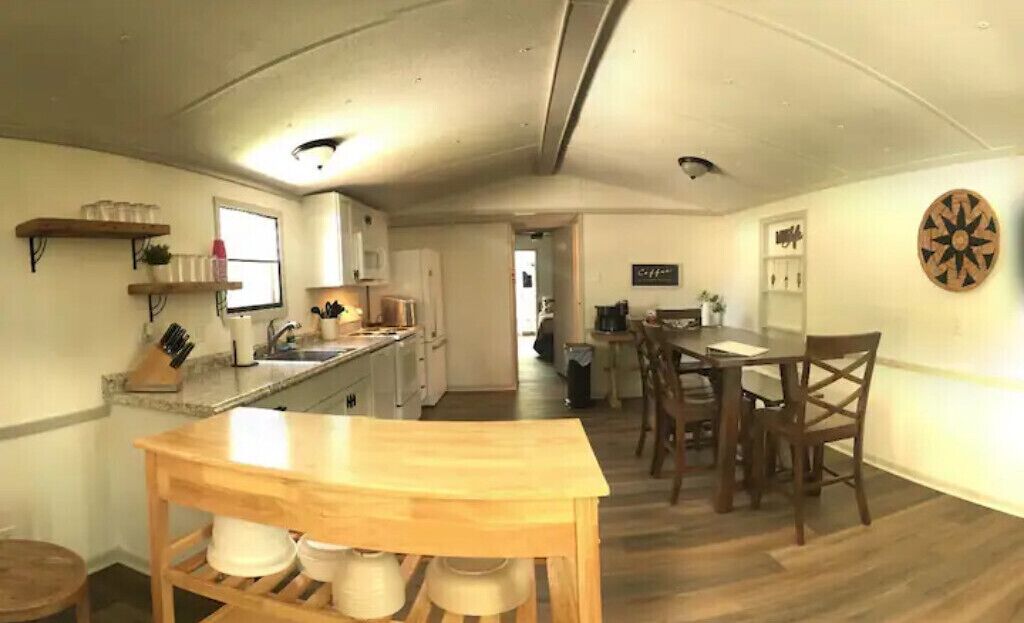 Paradise in the Pines