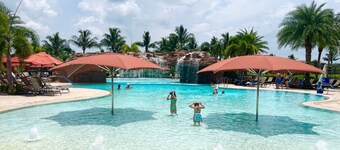 Luxury Resort Condo in Bonita National- Your Perfect Getaway! Golfers Paradise!
