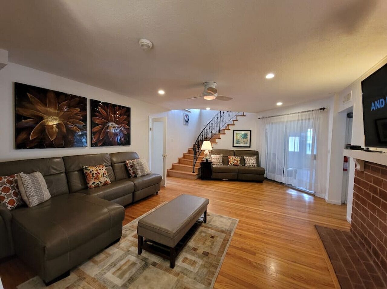 1150 · Charming Disneyland Vacation House