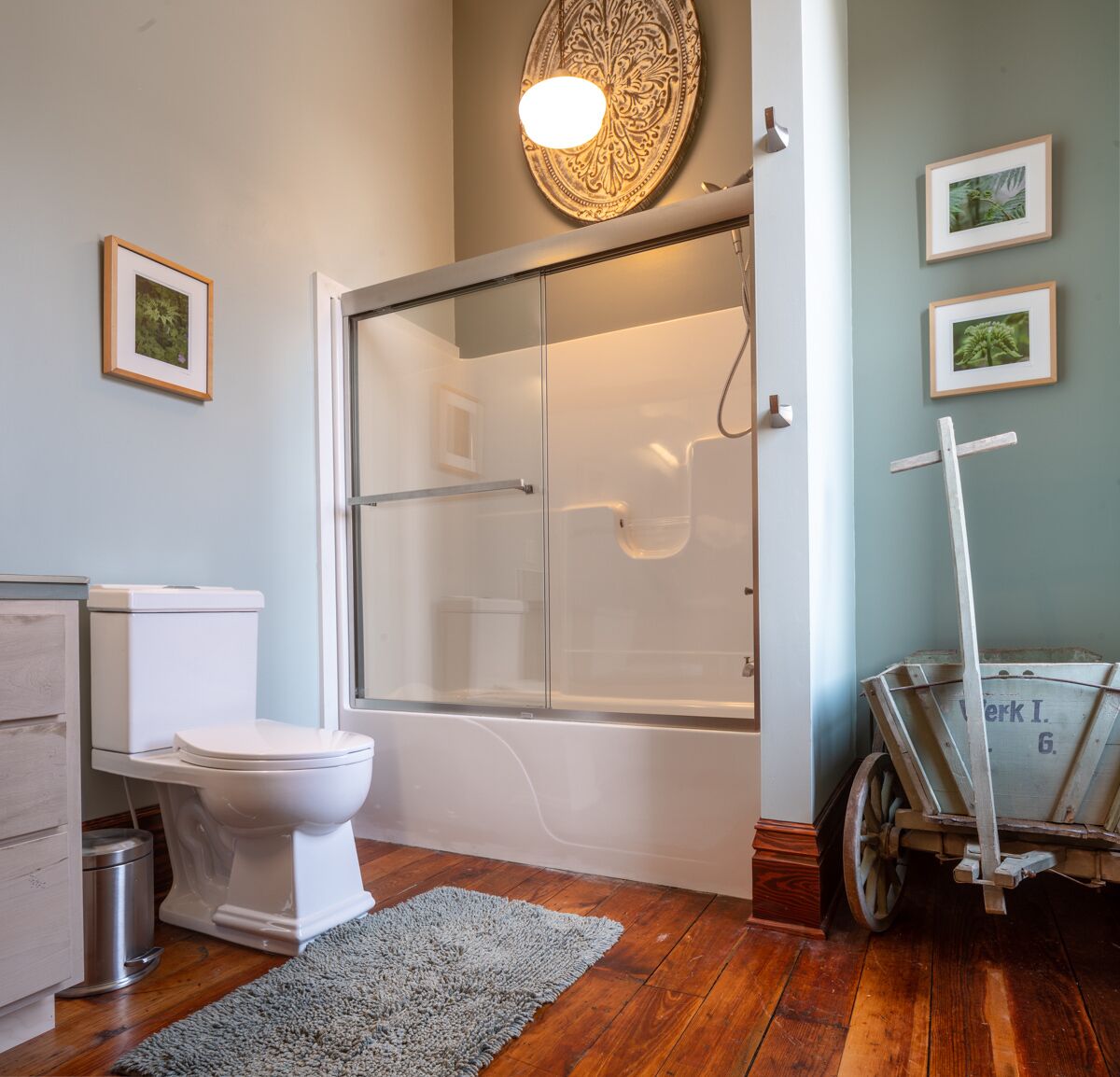 Natural light, historic character and a view of Lake Pepin are yours to enjoy!