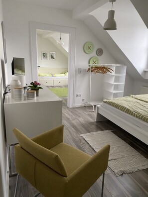 2 Schlafzimmer, Schreibtisch, kostenloses WLAN, Bettwäsche