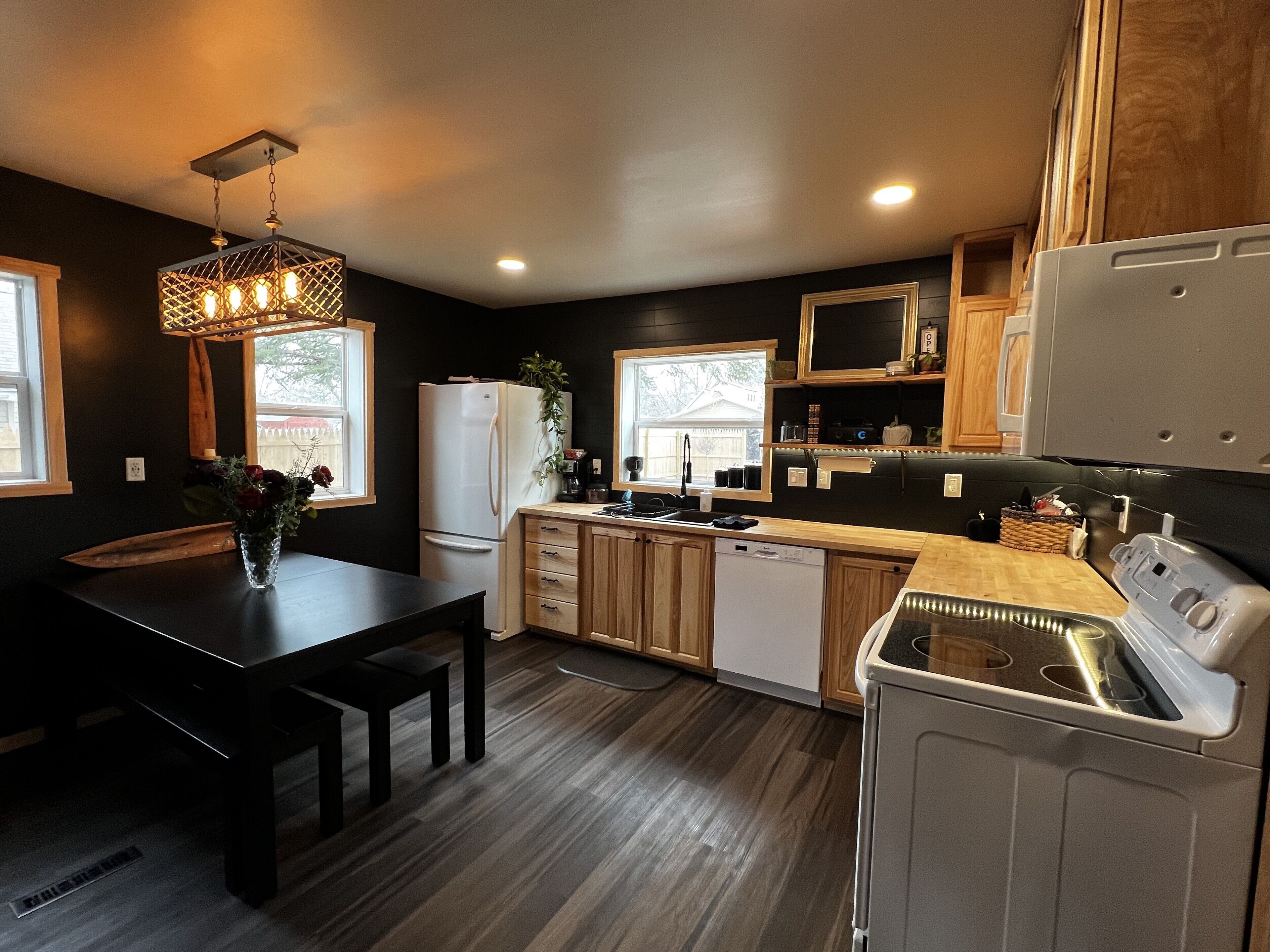 Chestnut Charmer 3-Bedroom Experience