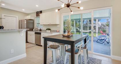 Universal getaway/ 3 mins from universal studios