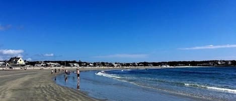 Sun loungers, beach towels