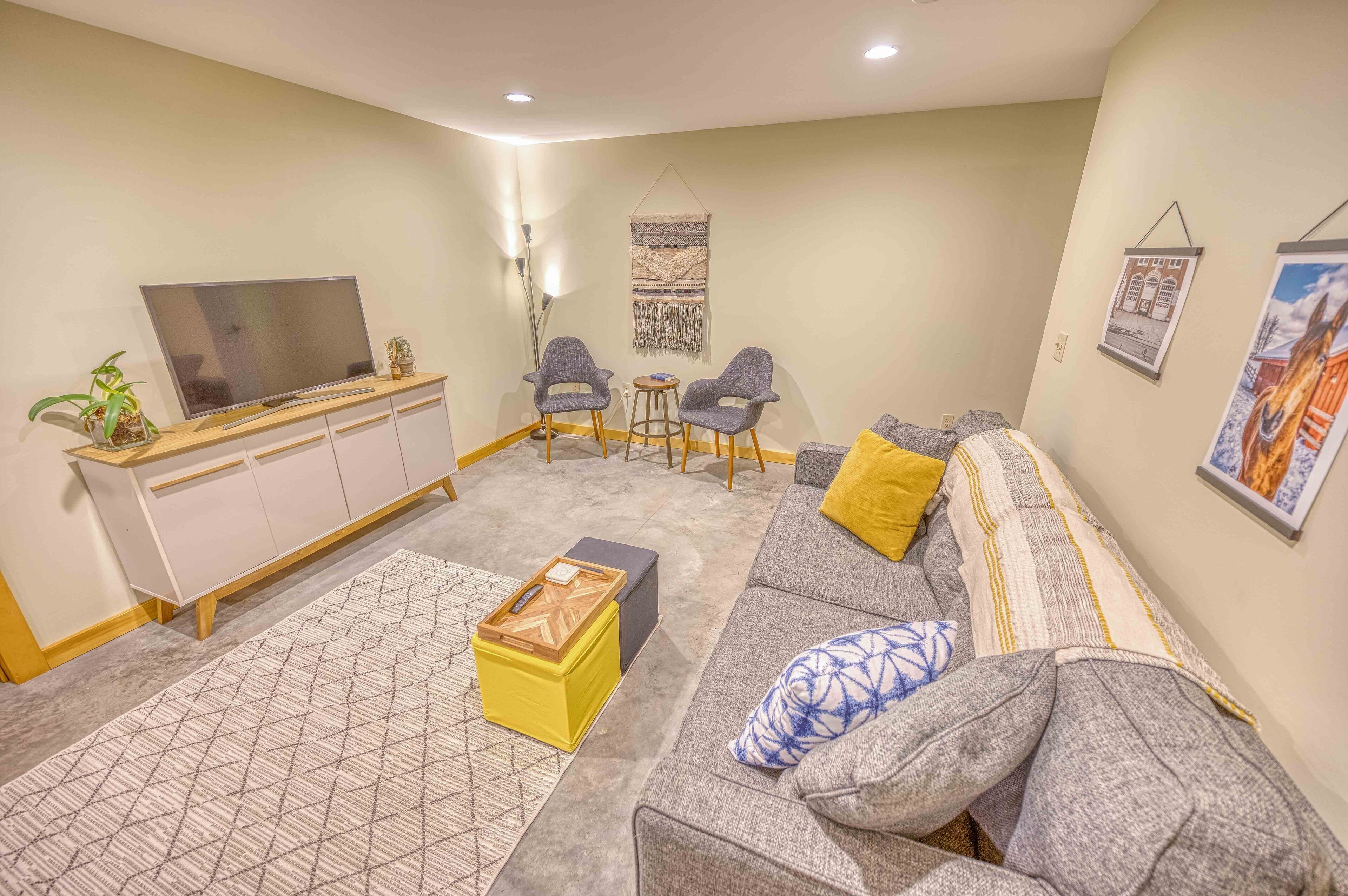 River’s Bend, 1Bd , 8 mins to Montpelier