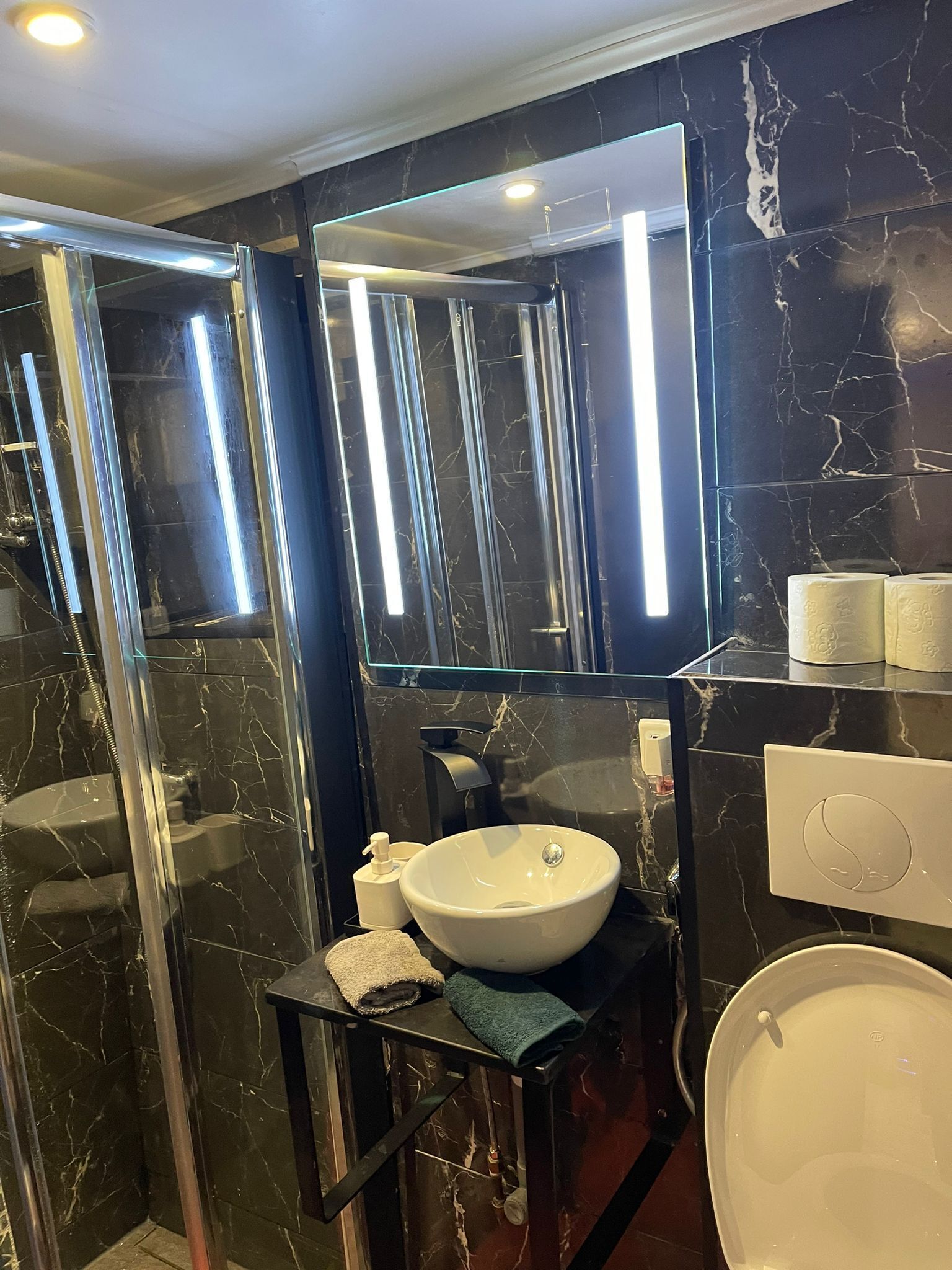 Joli Studio Spacieux Calme