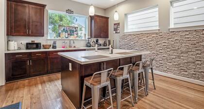 The Vibe 3bd X 4b I Downtown l Med Center I NRG Stad l Free Parking