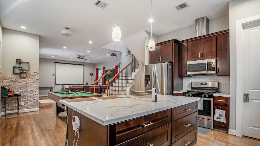 The Vibe 3bd X 4b I Downtown l Med Center I NRG Stad l Free Parking