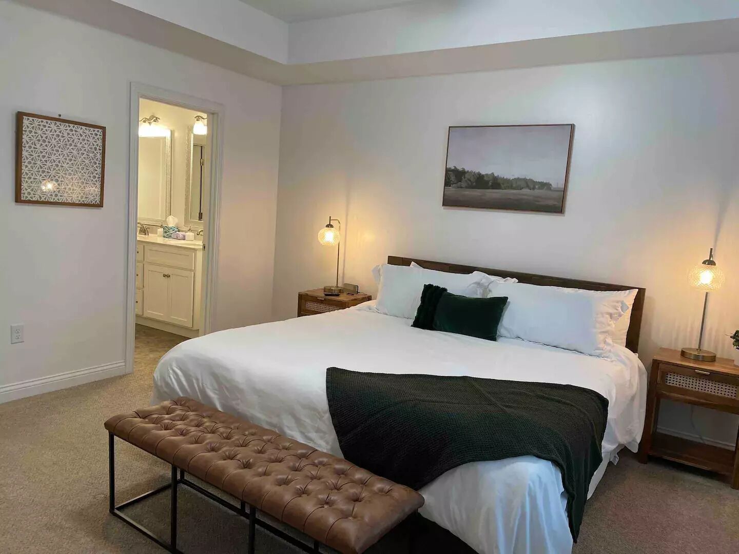 3 chambres, fer et planche à repasser, lit parapluie, Wi-Fi