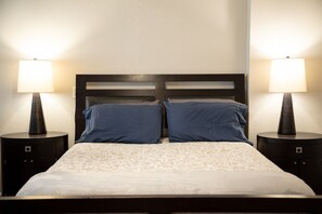 1 chambre, bureau, fer et planche à repasser, Wi-Fi gratuit