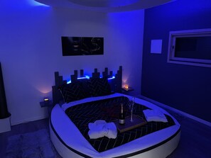 1 chambre, Wi-Fi, draps fournis