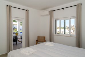 5 Schlafzimmer, Bügeleisen/Bügelbrett, Reisekinderbett, kostenloses WLAN