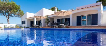 Royale en Luxe Familie Villa in de Groene Heuvels Colinas Verdes bij Lagos