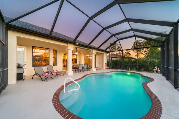 屋外プール、温水プール