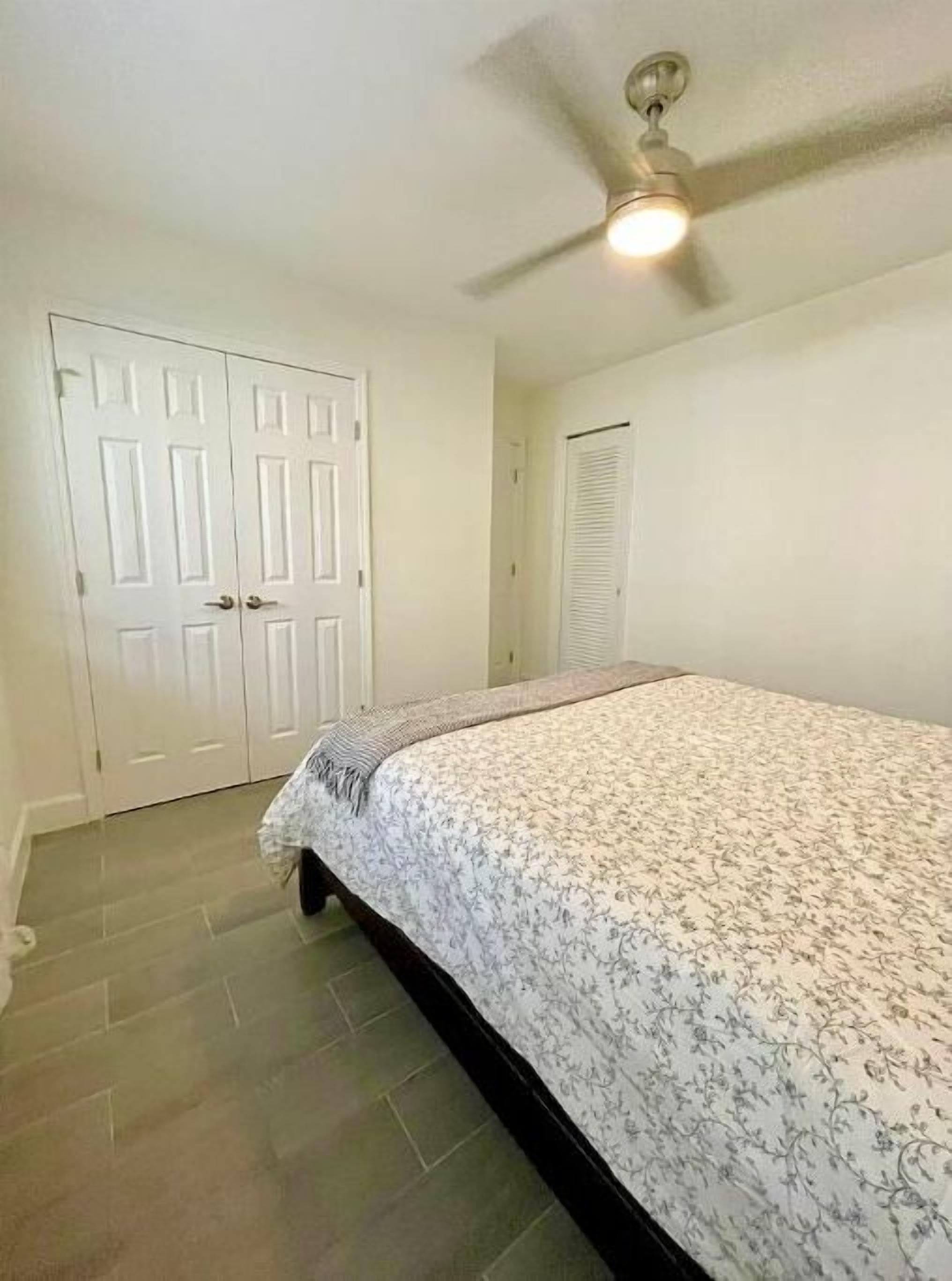 Oasis at Hollywood lll