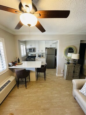 Microwave, oven, stovetop, coffee/tea maker