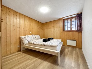 2 chambres, Wi-Fi gratuit, draps fournis