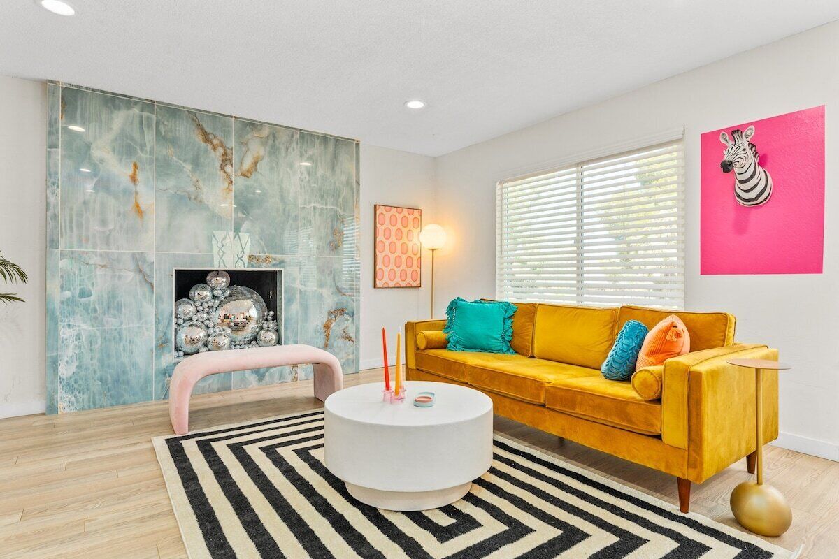 Funky Decor  Experience with Plenty Picture Perfect Moments