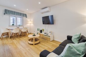 TV - Fonte Nova Nest (Sesimbra)