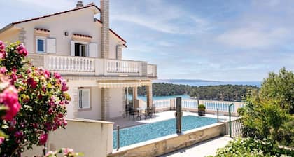 Villa Rab Hills with Swimming Pool