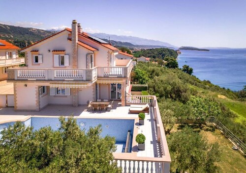 Villa Rab Hills with Swimming Pool