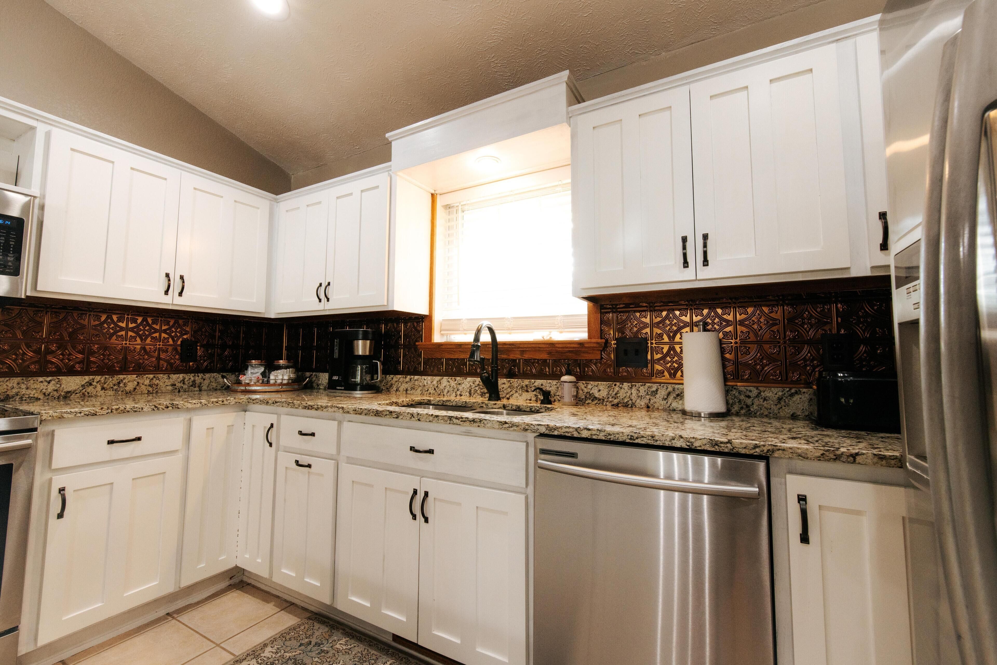 Big House - Lake Views - Bring your Boat!