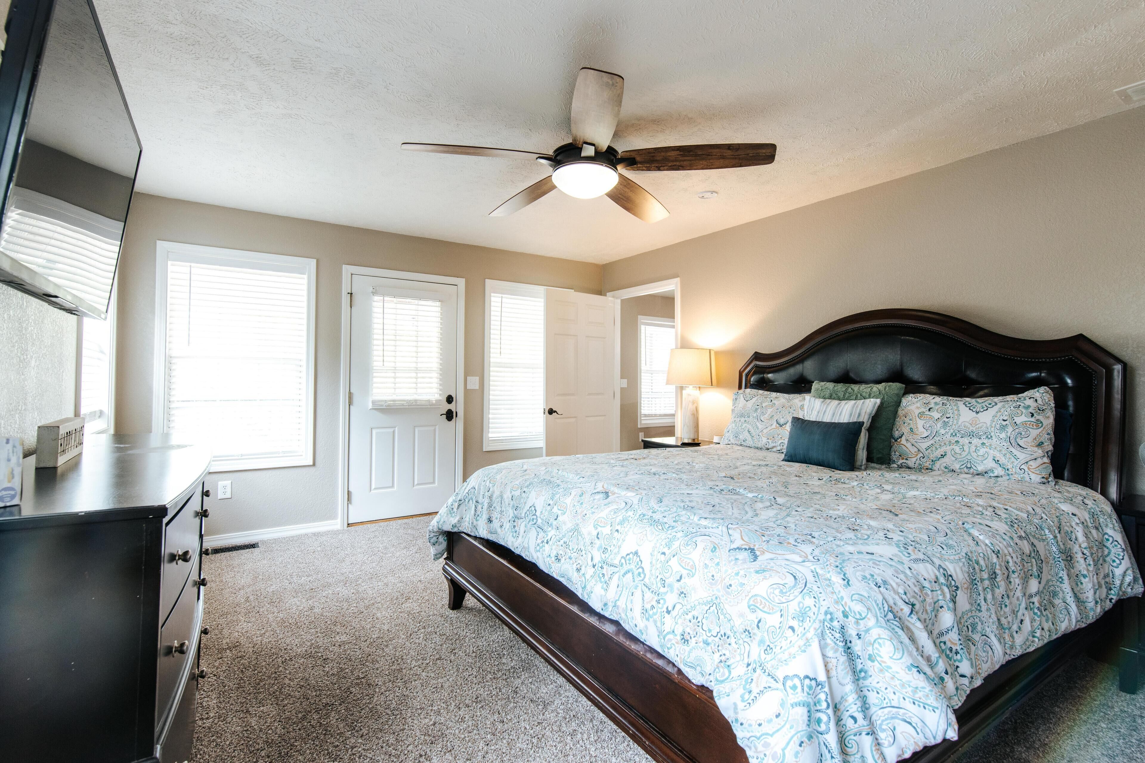 Big House - Lake Views - Bring your Boat!