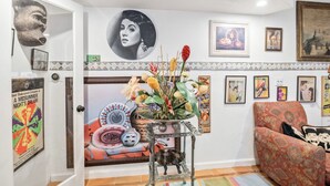 Unclassified image, 4 of 33, button - La Casita DiVina / A Spanish Little Retreat (Woodland Hills)