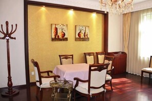 Restaurant - Yunnan Cadre Sanatorium (Anning)